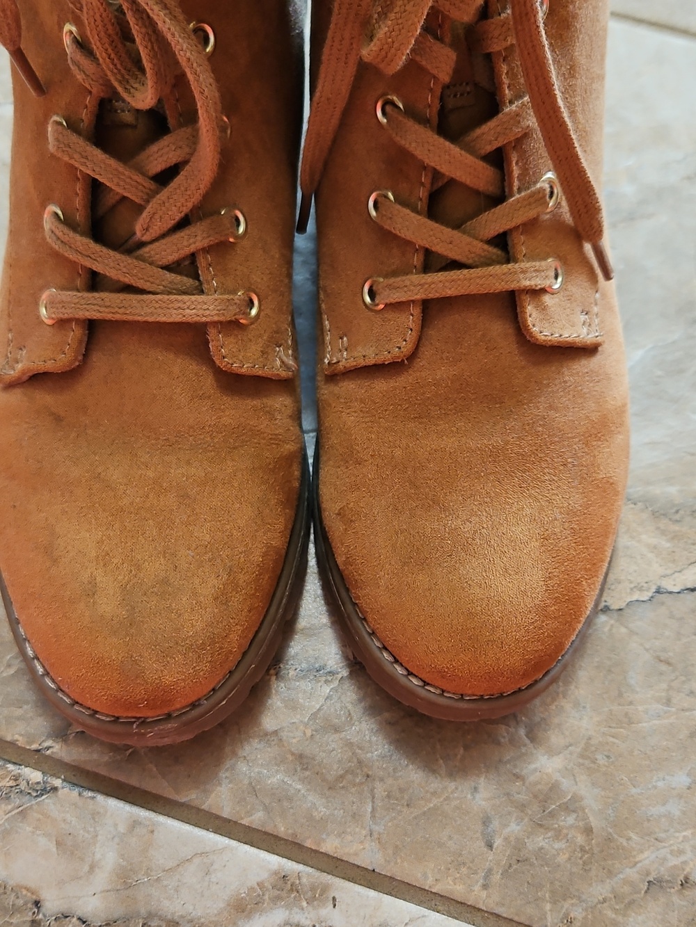 Faux-Fur Lined Tan Women’s Lace-Up Ankle Boots Size 8 - Picture 6 of 9